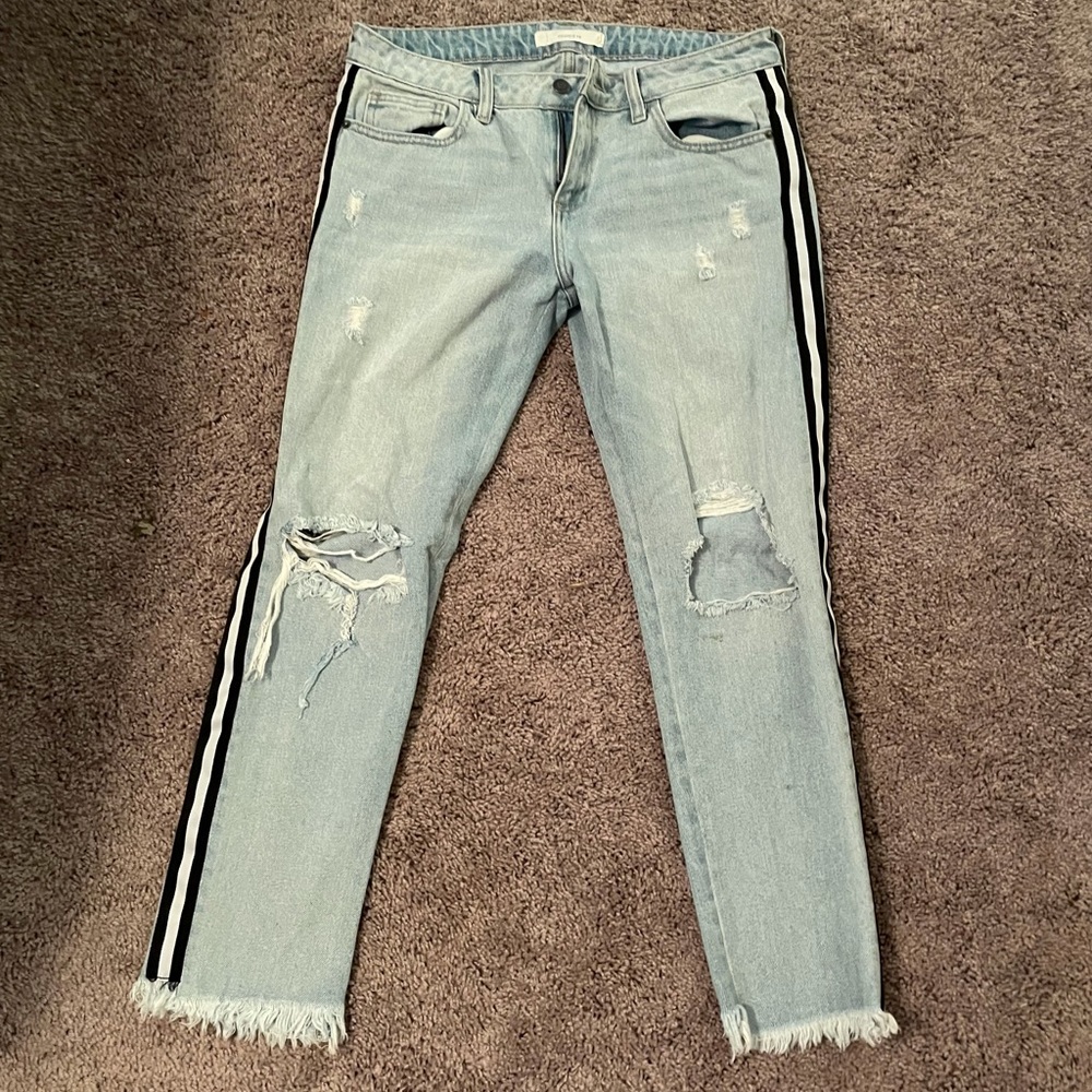 Hidden light blue distressed boyfriend  jeans